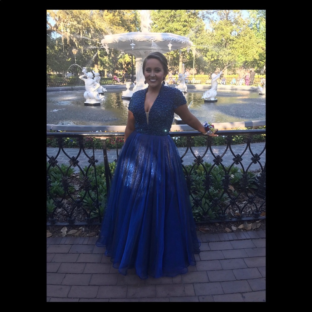 Sherri Hill Prom Dress